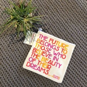 Quotable Pouch